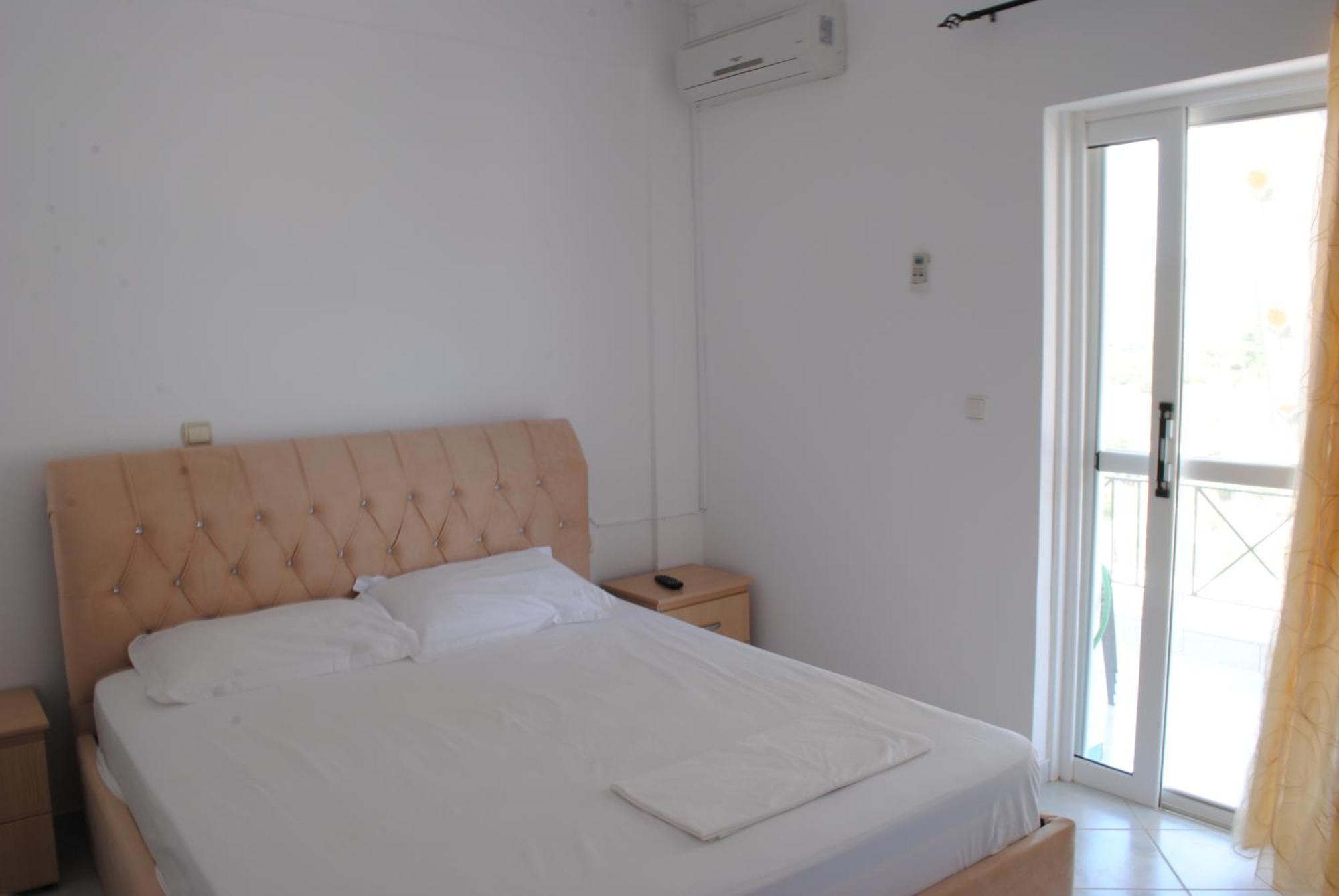 Hotel Mikela คซามิล ภายนอก รูปภาพ