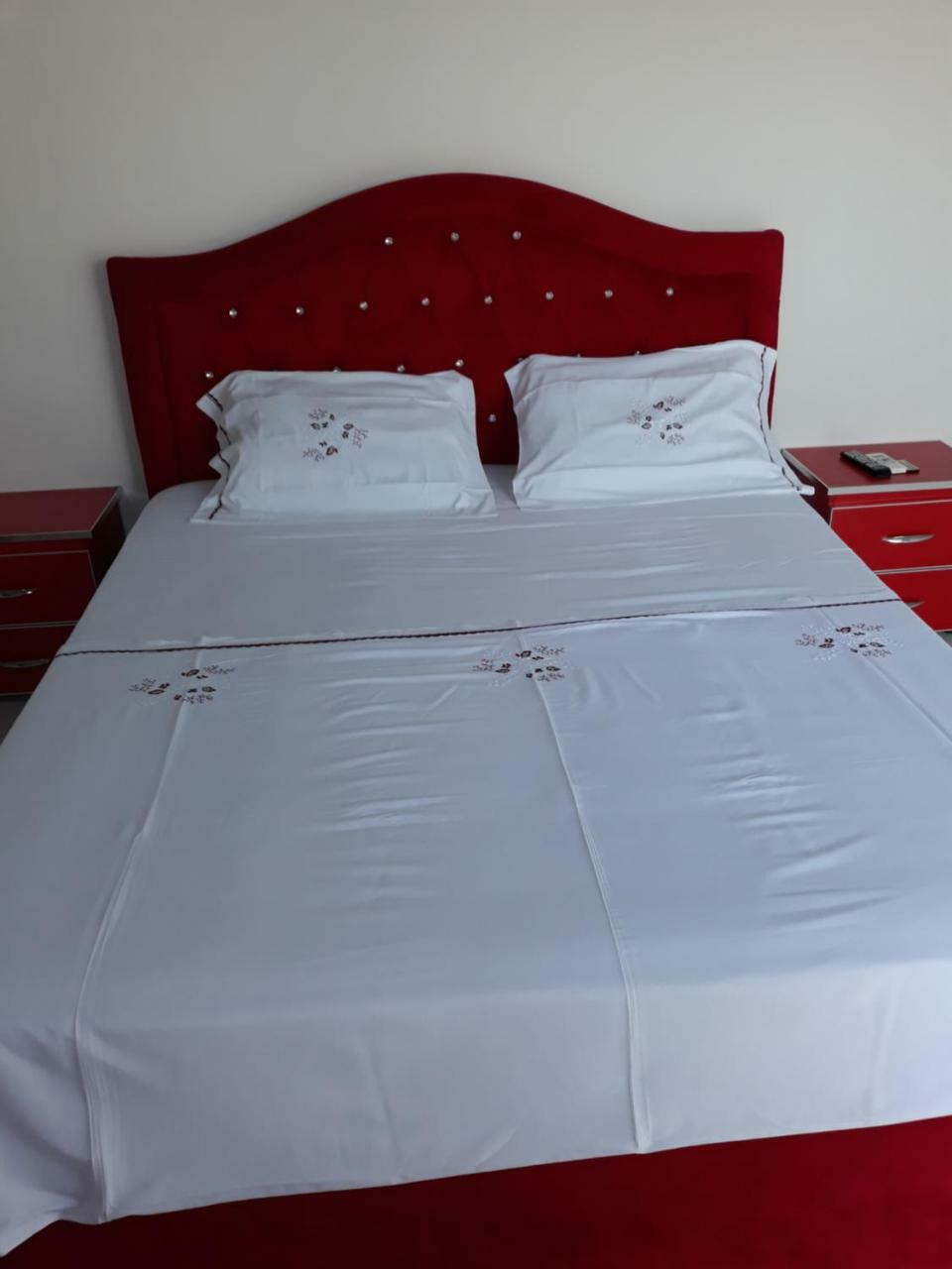 Hotel Mikela คซามิล ภายนอก รูปภาพ